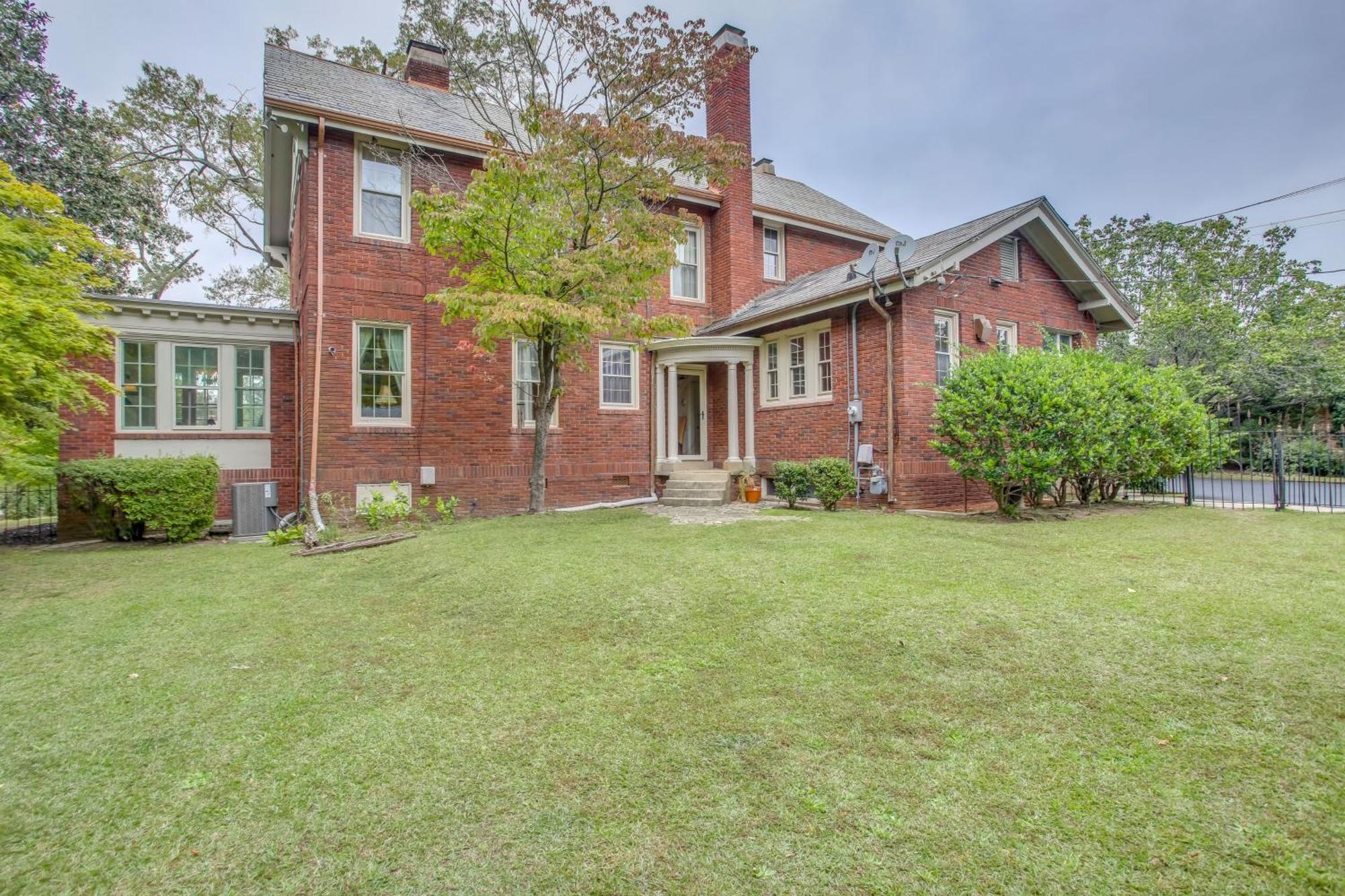 Family Laurinburg Home With Private Yard And Bbq Экстерьер фото
