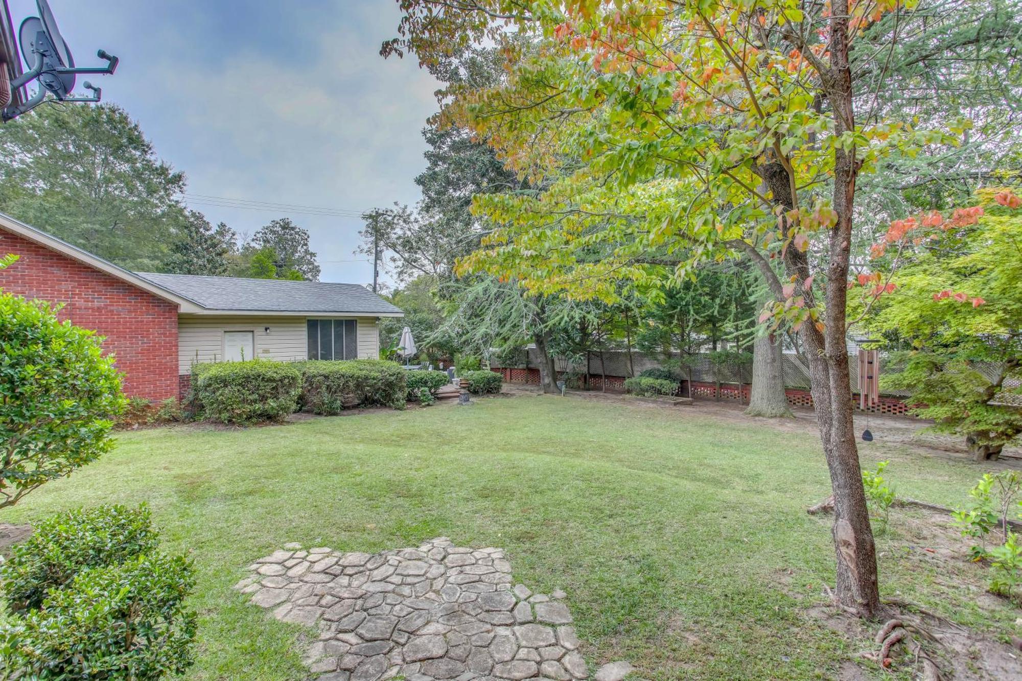 Family Laurinburg Home With Private Yard And Bbq Экстерьер фото